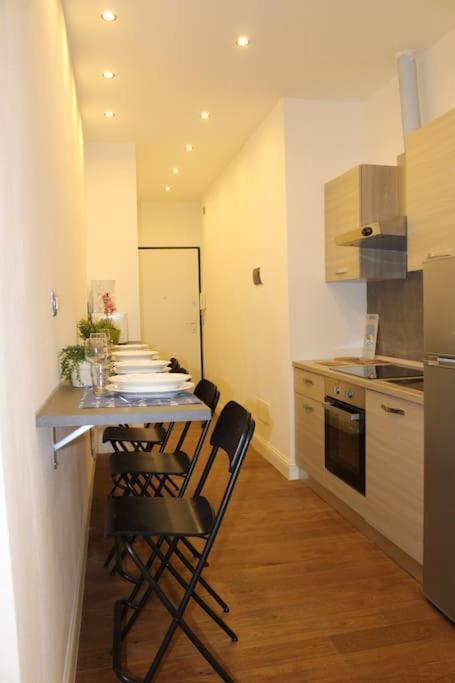Art Apartment Stazione B Florence Extérieur photo