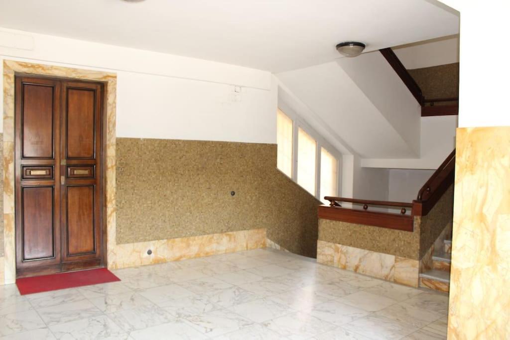 Art Apartment Stazione B Florence Extérieur photo