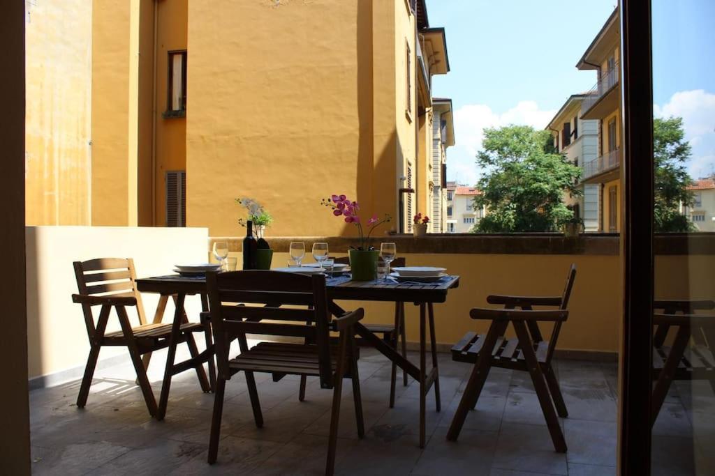 Art Apartment Stazione B Florence Extérieur photo