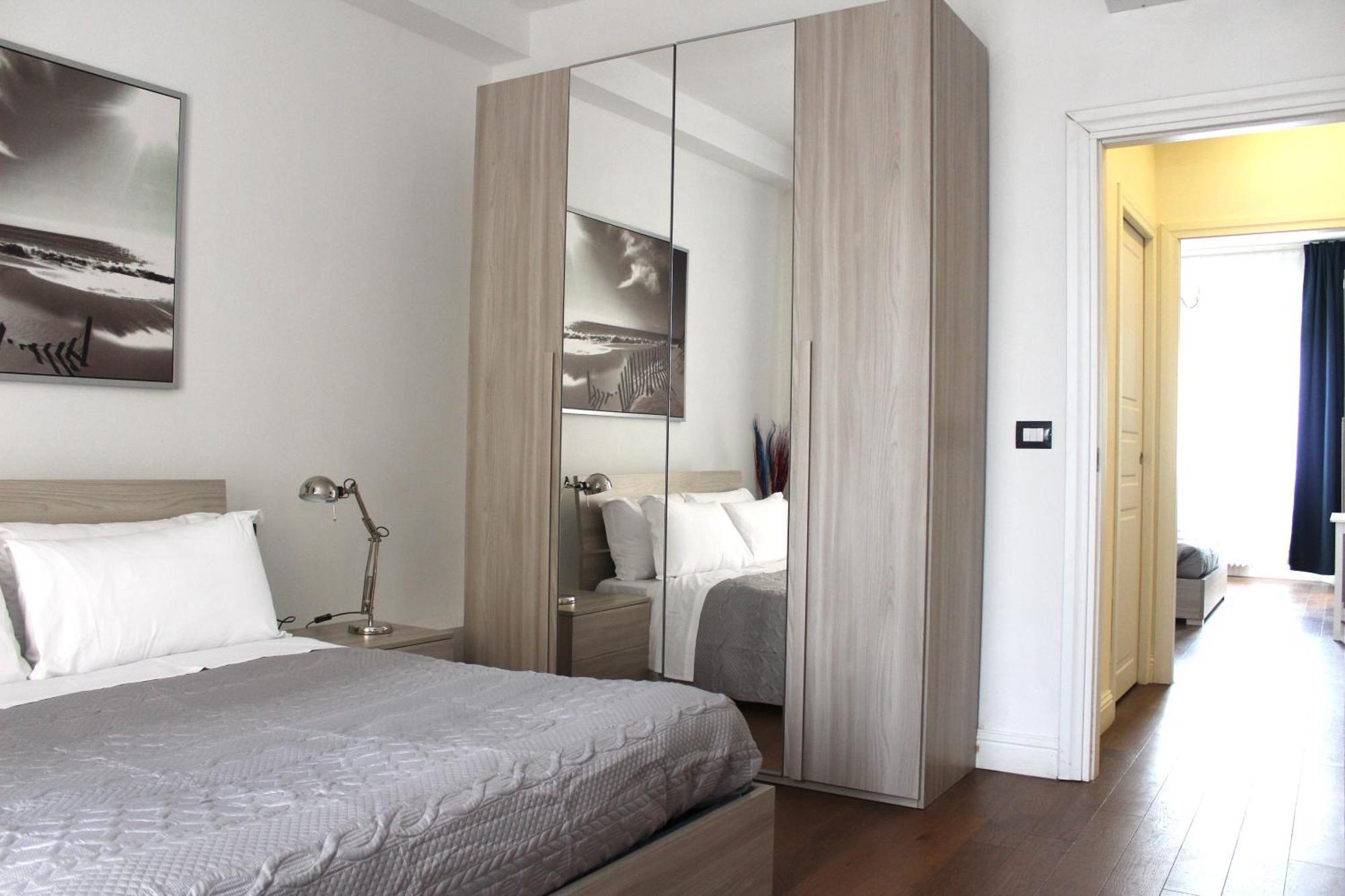 Art Apartment Stazione B Florence Extérieur photo