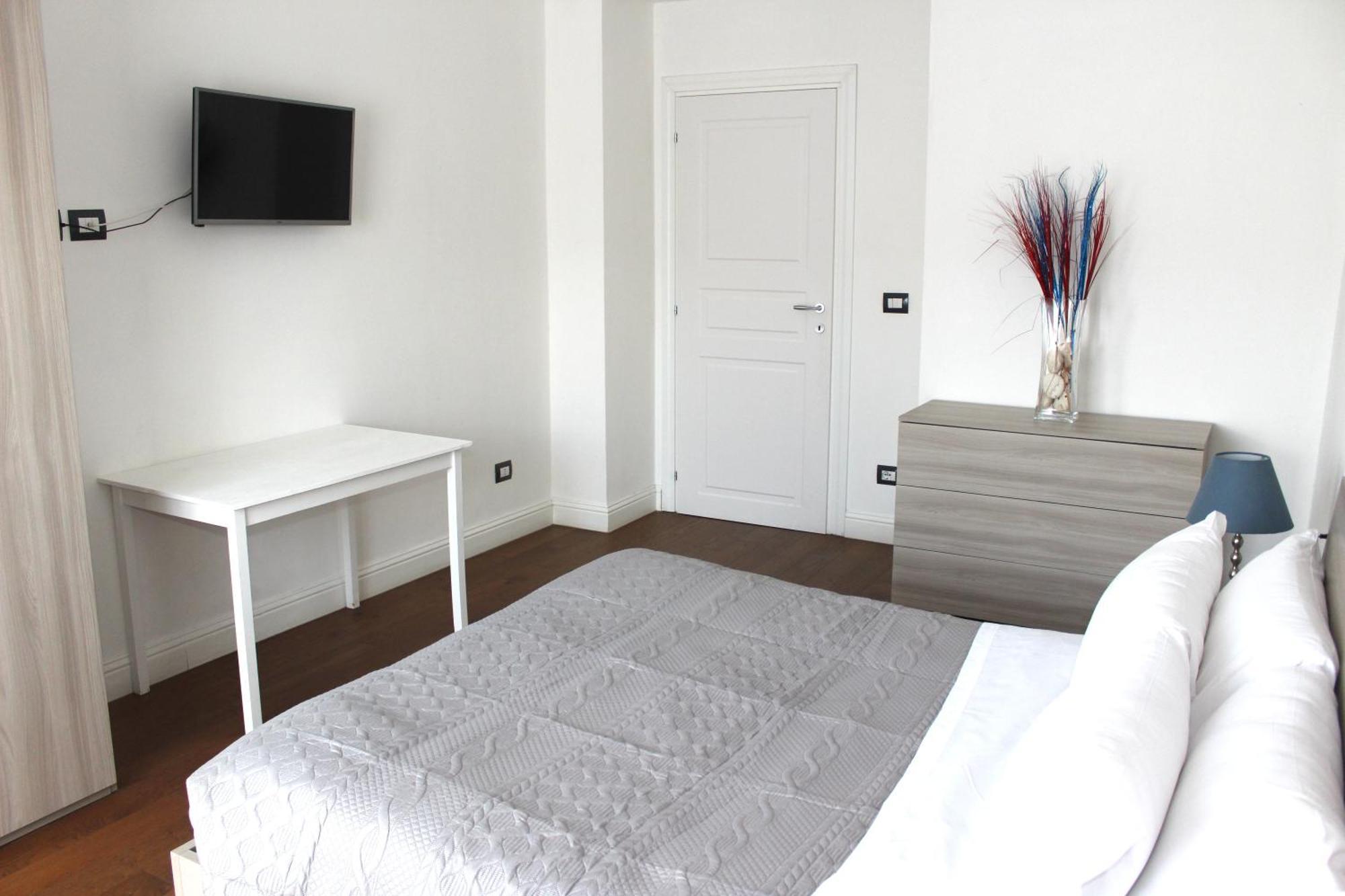 Art Apartment Stazione B Florence Extérieur photo